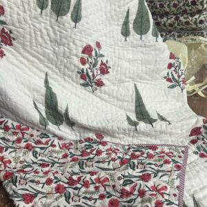 Neelu Mulmul Quilt (king)