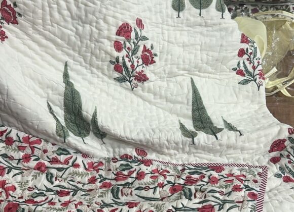 Neelu Mulmul Quilt (king)
