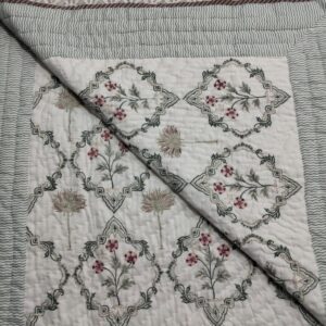XL Mughal Garden Mulmul Quilt(super king)